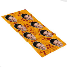 Load image into Gallery viewer, Персонализирана Хавлия с Храна - My Face On Sox