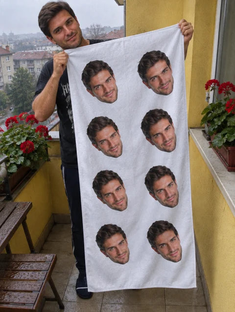 Примерна персонализация: Personalized Classic Towel — 1