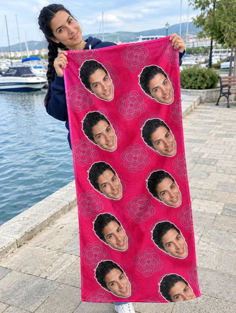 Примерна персонализация: Personalized Flower Towel — 6
