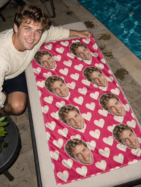 Примерна персонализация: Personalized Love Towel — 2