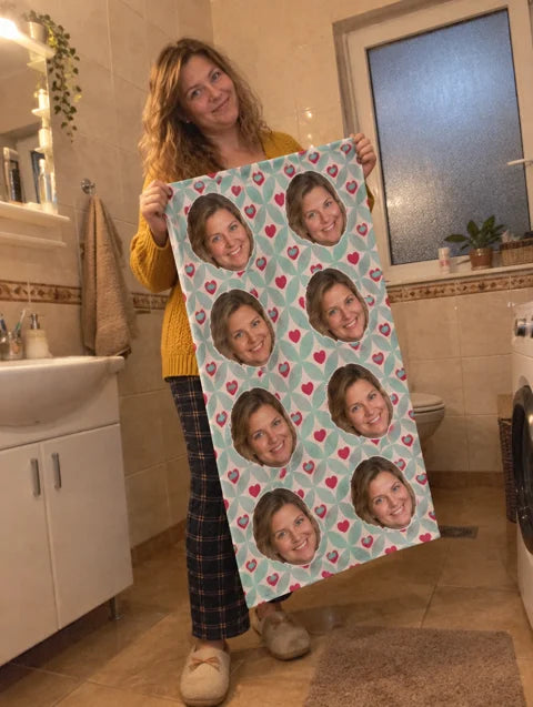 Примерна персонализация: Personalized Love Towel — 3