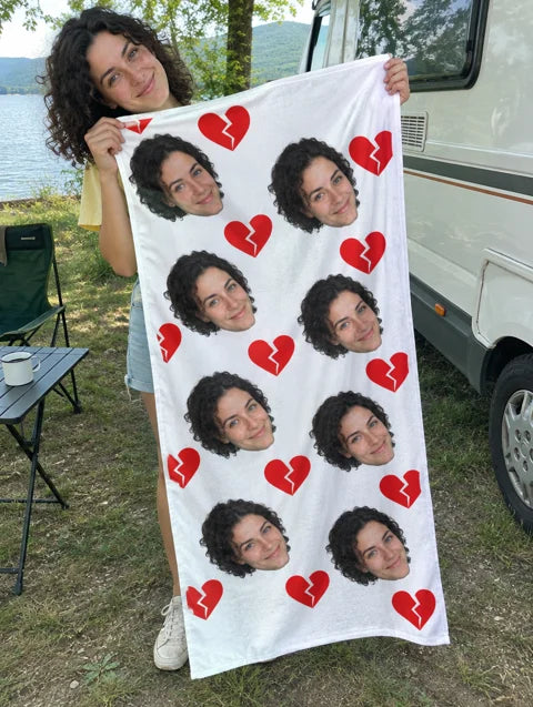Примерна персонализация: Personalized Love Towel — 5