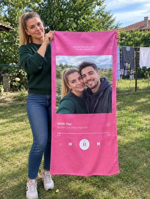 Exemplu de personalizare: Prosop personalizat cu melodia ta preferată — 5
